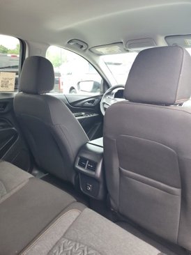 Used 2023 Chevrolet Equinox LT image 13