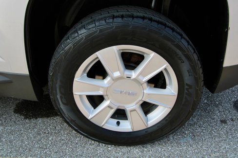 Used 2013 GMC Terrain SLE image 12