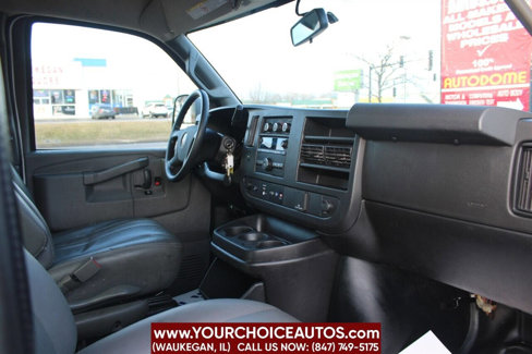 Used 2021 GMC Savana 2500 w/ Driver Convenience Package image 20