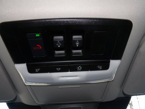 New 2025 Nissan Pathfinder SV image 29