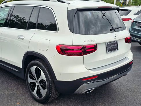 New 2026 Mercedes-Benz GLB 250 4MATIC image 12
