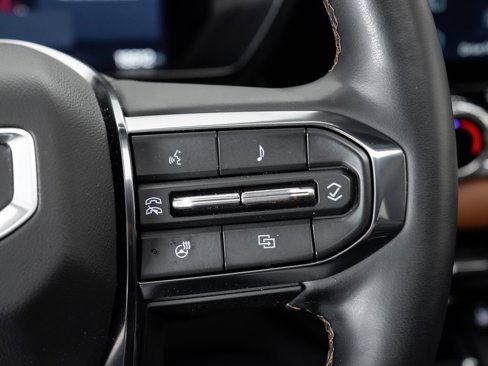 Used 2024 GMC Canyon AT4 w/ AT4 Premium Package image 14