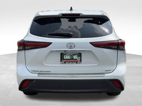 Used 2022 Toyota Highlander L image 8