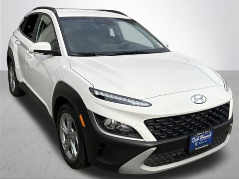 Used 2023 Hyundai Kona SEL image 5