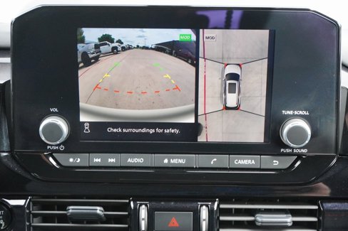 Used 2025 Nissan Pathfinder Rock Creek image 12