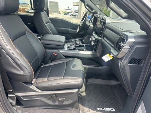 New 2025 Ford F150 Lariat w/ Equipment Group 501A Mid image 18