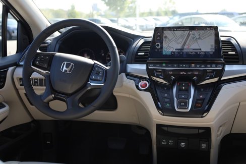 New 2026 Honda Odyssey Touring image 32