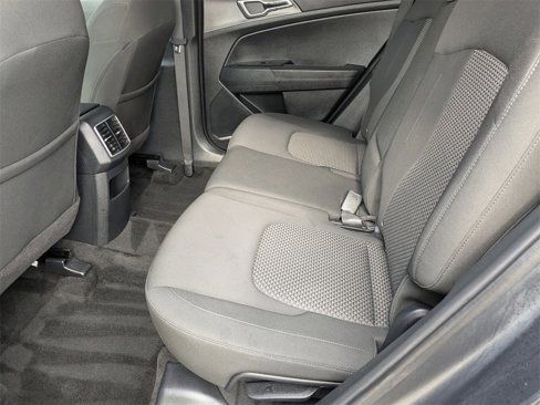 Used 2024 Kia Sportage LX image 25