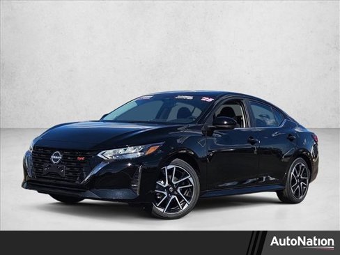 Used 2025 Nissan Sentra SR image 1