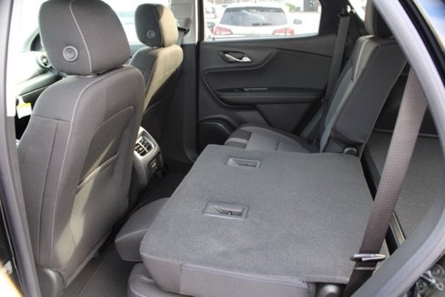 New 2025 Chevrolet Blazer LT w/ Midnight/Sport Edition image 23