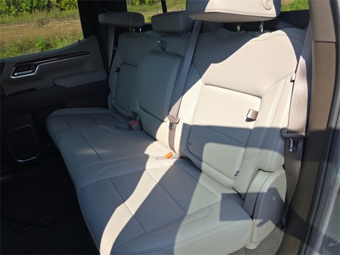 New 2025 Chevrolet Silverado 1500 LTZ w/ LTZ Convenience Package II image 13