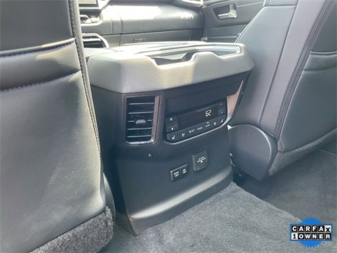 Used 2024 Toyota Sequoia Platinum image 25