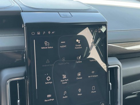New 2026 GMC Yukon XL Elevation w/ Elevation Premium Package image 13