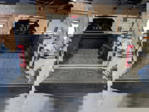 Used 2023 Ford F150 Lariat image 10