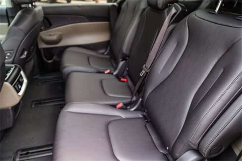 New 2026 Kia Carnival SX image 17