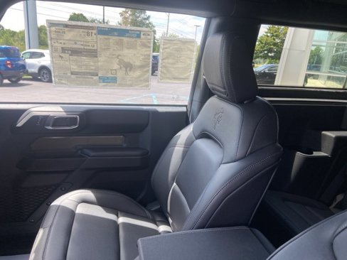 New 2025 Ford Bronco Badlands image 27