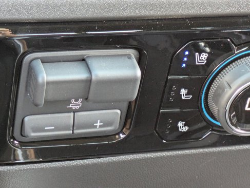 New 2026 Chevrolet Silverado 1500 LTZ w/ LTZ Convenience Package II image 28