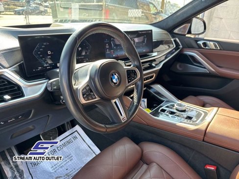 Used 2024 BMW X6 M60i w/ Dynamic Handling Package image 19