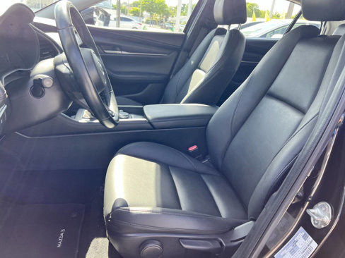 Used 2023 MAZDA MAZDA3 s image 17