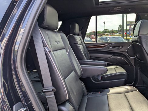 Used 2023 Cadillac Escalade Premium Luxury w/ LPO, Floor Liner Package image 28