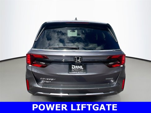 New 2026 Honda Odyssey Touring image 2