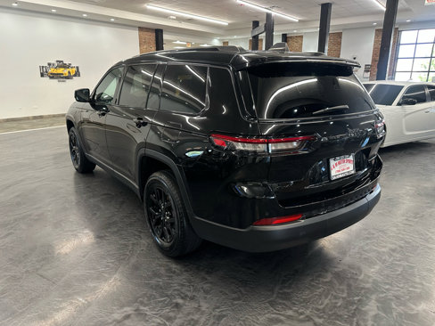 Used 2024 Jeep Grand Cherokee L Laredo image 7