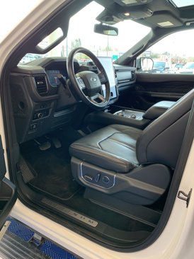 Used 2024 Ford Expedition Max Platinum image 8