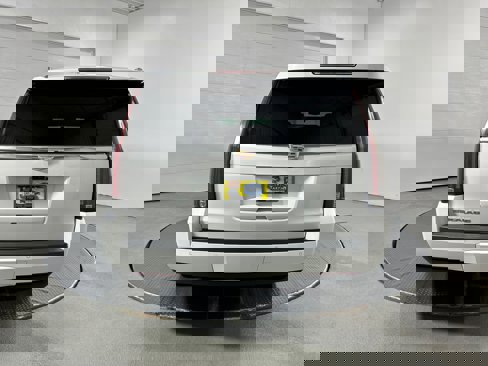Used 2020 Cadillac Escalade ESV Platinum image 34