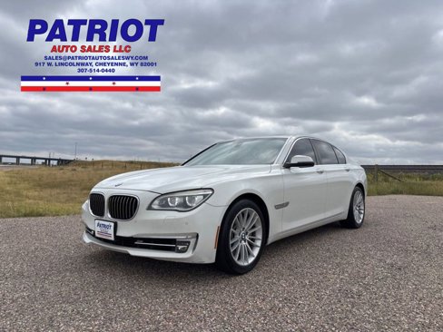 Used 2014 BMW 750i xDrive image 1