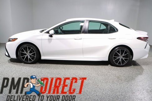 Used 2024 Toyota Camry SE image 10