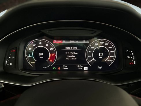 New 2025 Audi RS Q8 performance image 20