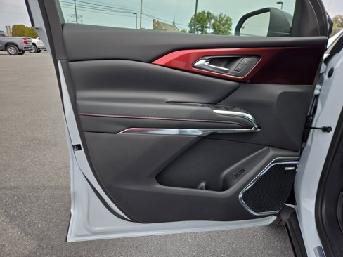 New 2026 Chevrolet Traverse Z71 w/ Enhanced Driving Package image 16