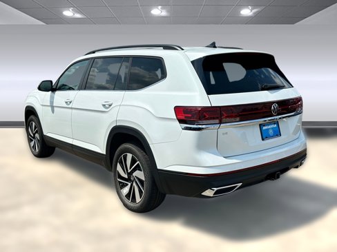 New 2026 Volkswagen Atlas SE image 3