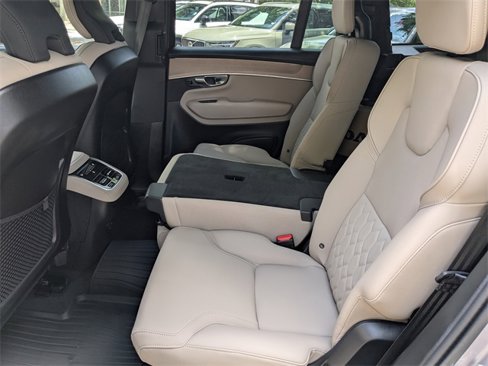 New 2026 Volvo XC90 B6 Plus w/ Protection Package Premier image 15