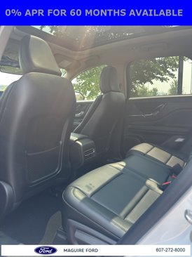New 2025 Lincoln Corsair Grand Touring image 13