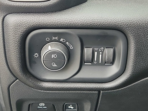Used 2025 RAM 1500 Big Horn image 24