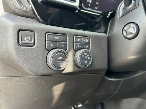 New 2026 Chevrolet Silverado 1500 LTZ image 21