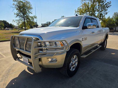Used 2016 RAM 2500 Longhorn image 3