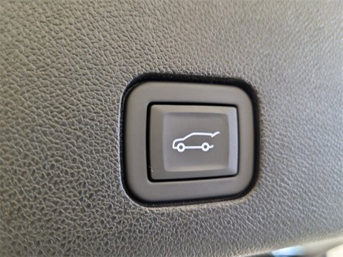 Certified 2024 Cadillac XT6 Premium Luxury w/ Technology Package image 11