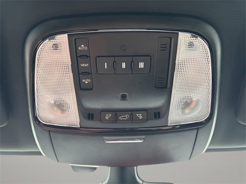 Used 2022 Dodge Durango GT image 12