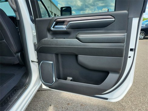 Used 2024 Chevrolet Silverado 2500 LTZ image 27