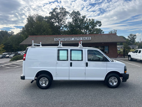 Used 2021 Chevrolet Express 2500 w/ Driver Convenience Package image 3