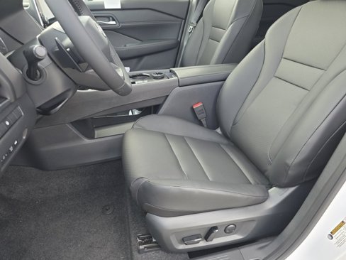 New 2026 Nissan Rogue SV image 15