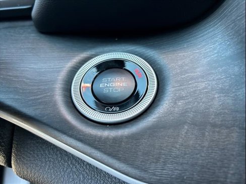 New 2024 Jeep Grand Cherokee Limited 4xe w/ Luxury Tech Group II image 18