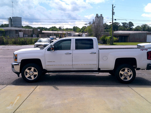 Used 2018 Chevrolet Silverado 2500 LTZ w/ Duramax Plus Package image 4