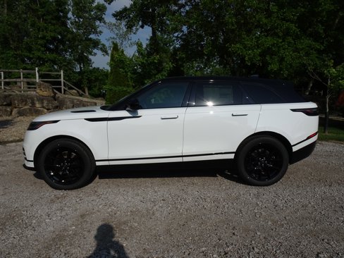 New 2026 Land Rover Range Rover Velar Dynamic SE image 7