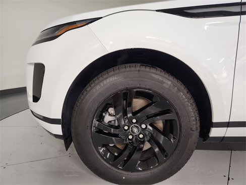 Used 2026 Land Rover Range Rover Evoque S image 11