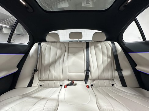 New 2026 Mercedes-Benz E 350 4MATIC Sedan image 16