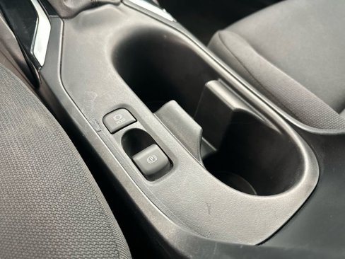 Used 2024 Toyota Corolla LE image 28
