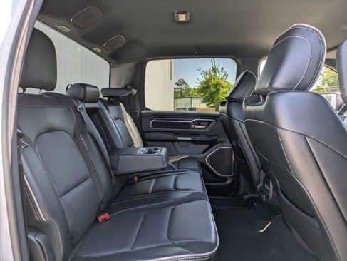 Used 2024 RAM 1500 Laramie image 32